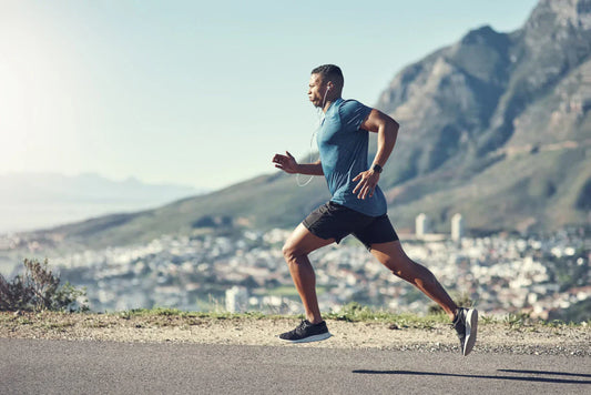 Personne en échauffement sportif, début de séance, reprise progressive.