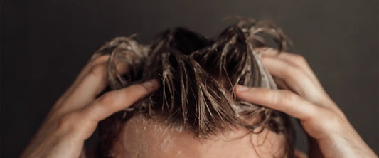 Shampoing anti‑chute pour cheveux forts — gamme disponible sur laparadulac.com
