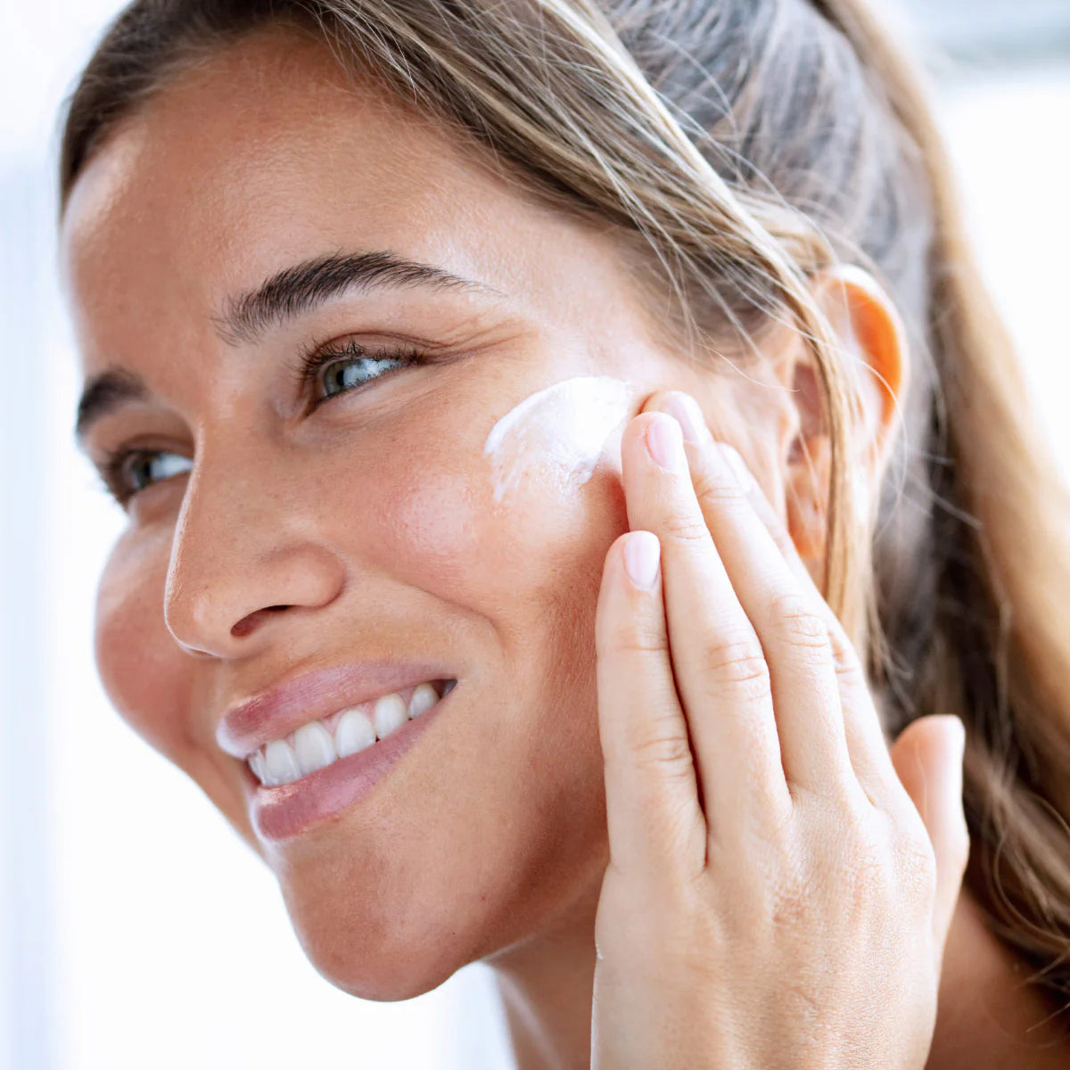SVR Collagen Biotic – Crème pro-collagène régénérante anti-âge – Disponible sur La Para du Lac, parapharmacie en ligne N°1 en Tunisie.