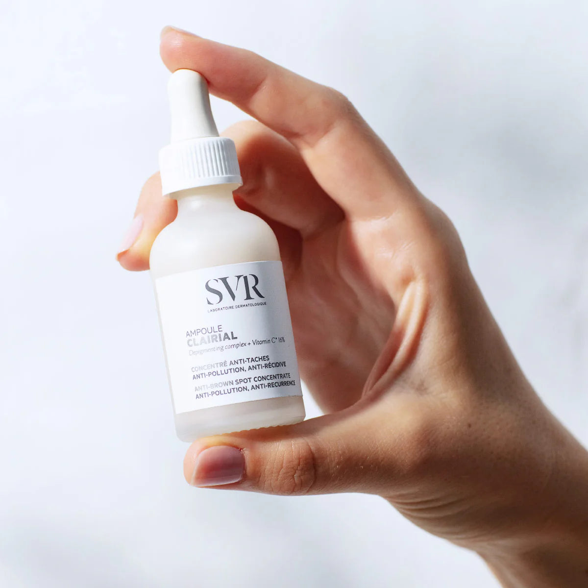 SVR CLAIRIAL Ampoule Anti-taches 30ml – Sérum correcteur anti-taches brunes & teint irrégulier, dispo sur laparadulac.com, parapharmacie en ligne pas chère.