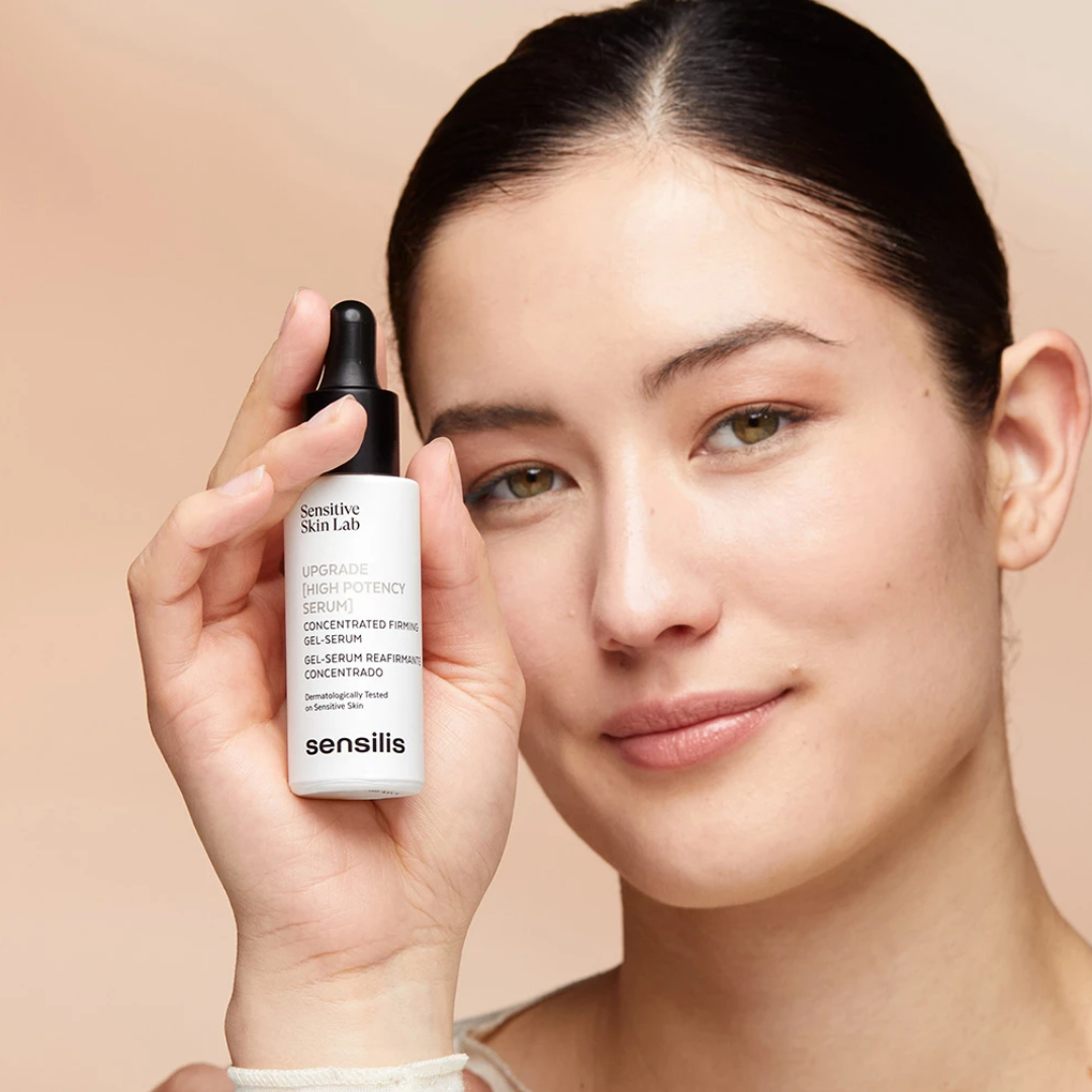 Sérum raffermissant visage SENSILIS Upgrade sur laparadulac.com - parapharmacie Tunisie
