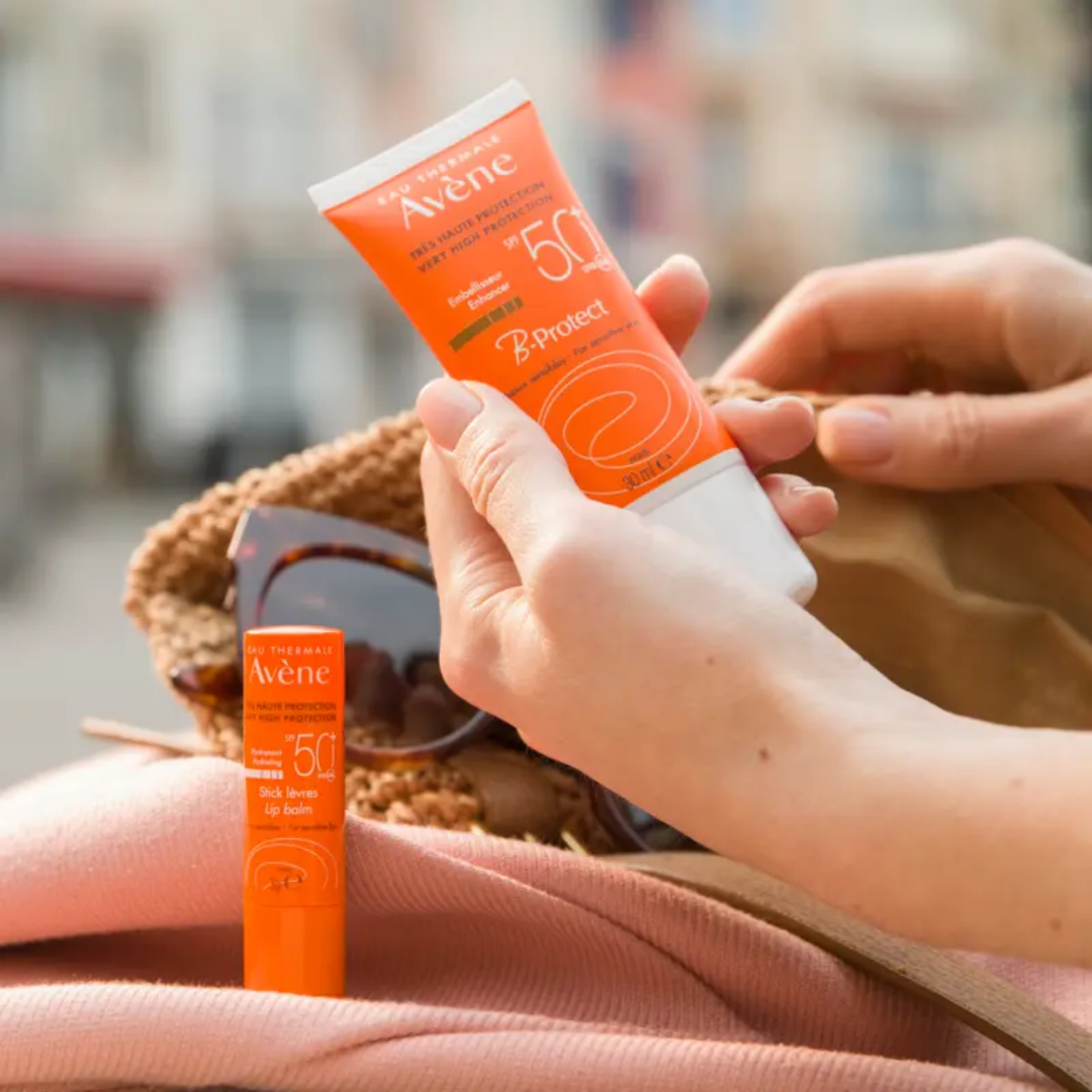 B-Protect Avène SPF50+ crème solaire visage teintée pour peaux sensibles – parapharmacie Tunisie laparadulac.com