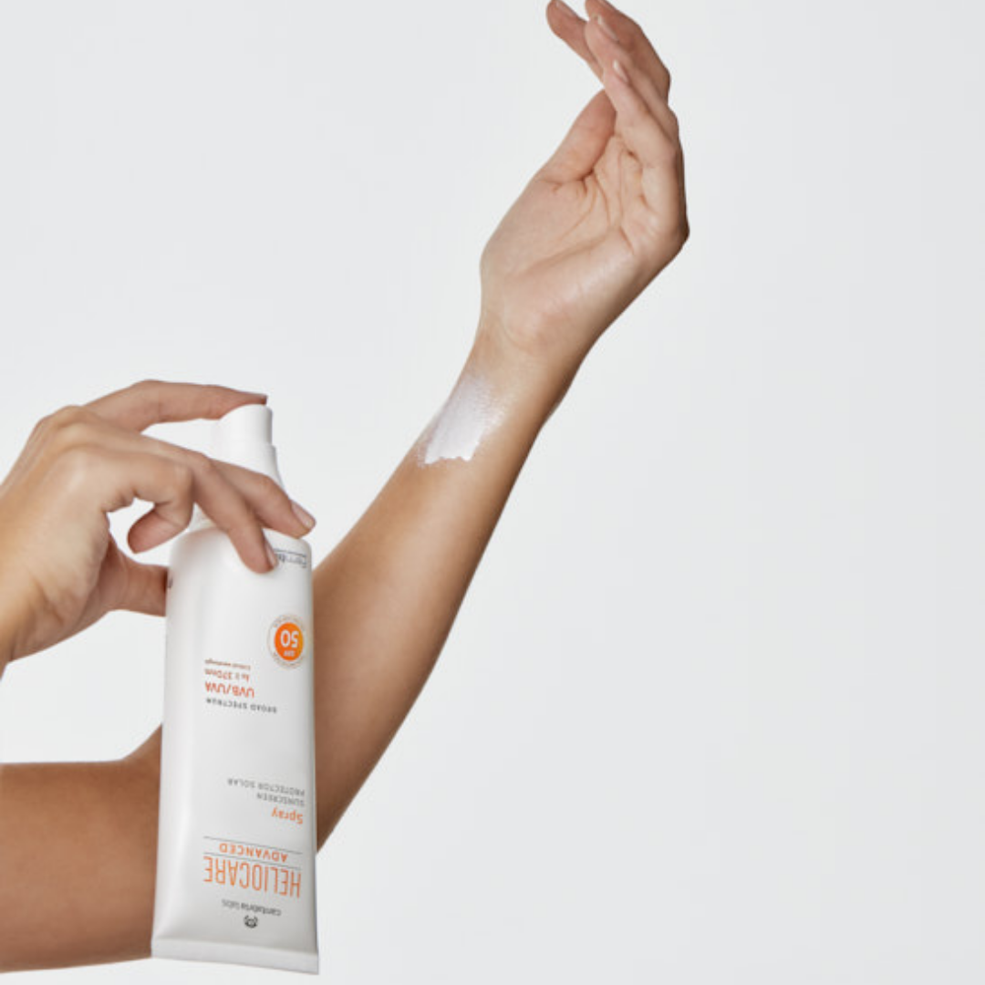 Heliocare Advanced Spray SPF50 – Spray solaire haute protection pour le corps – Disponible sur La Para du Lac, parapharmacie en ligne N°1 en Tunisie.