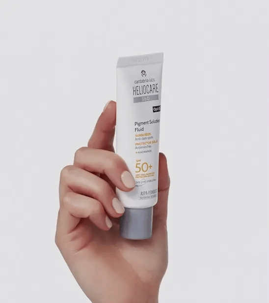 Heliocare 360° Pigment Solution Fluid SPF50+ – Fluide solaire anti-taches et unifiant – Disponible sur La Para du Lac, meilleure parapharmacie en ligne en Tunisie.