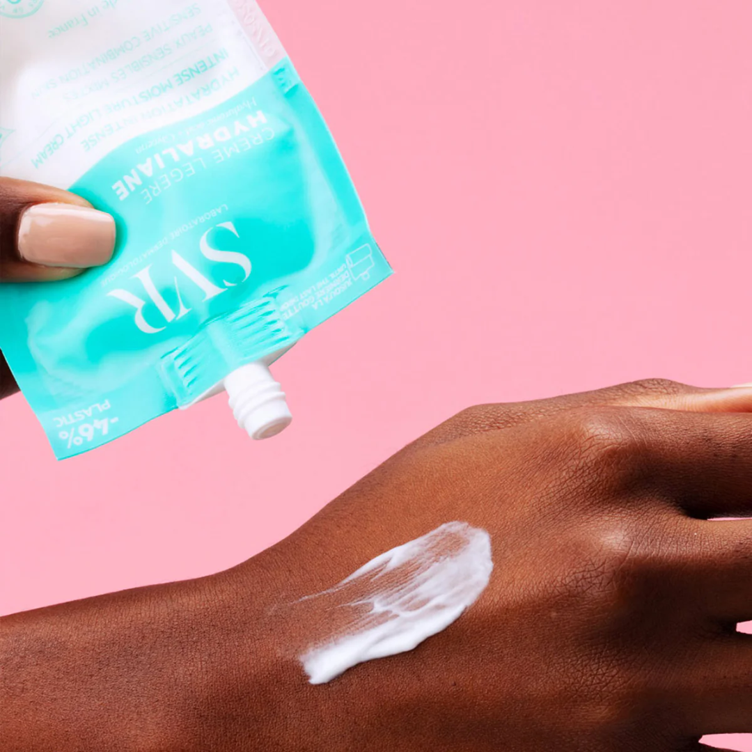 SVR Hydraliane Crème Légère | Hydratation 24H & Confort Peaux Sensibles
Offrez à votre peau une hydratation intense et durable avec SVR Hydraliane Crème Légère. Enrichie en eau physio-adaptée et acide hyaluronique, elle repulpe, apaise et protège les peaux normales à mixtes sans effet gras. Texture légère et ultra-fraîche pour un confort immédiat.
🛒 Disponible sur laparadulac.com, votre parapharmacie en Tunisie au meilleur prix ! 🚀