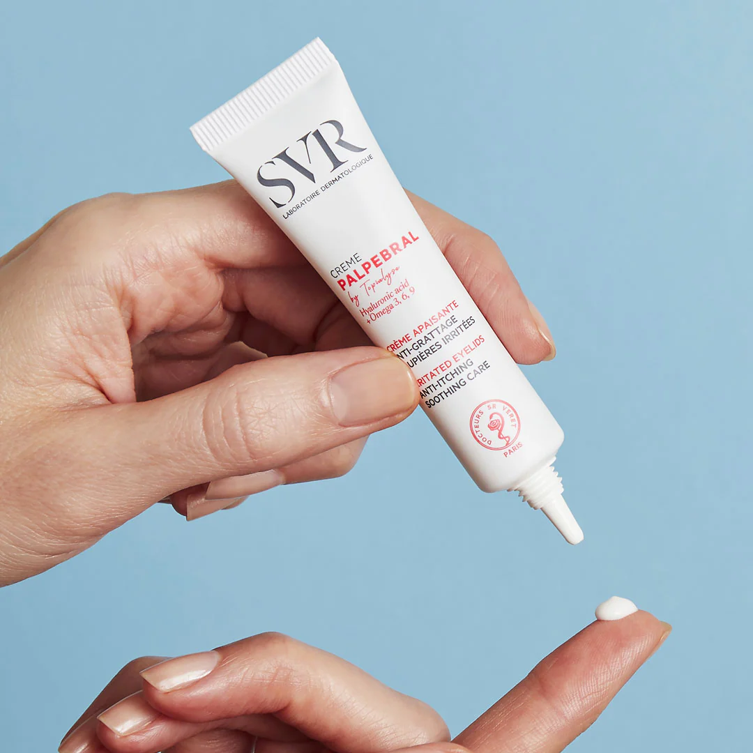 SVR PALPEBRAL Crème | Soin Apaisant Paupières Sensibles & Irritées
Apaisez et protégez vos paupières sensibles, sèches et irritées avec SVR PALPEBRAL Crème. Sa formule haute tolérance, enrichie en acide hyaluronique et omégas 3,6,9, réduit les rougeurs, tiraillements et sensations d’inconfort. Idéale pour les yeux réactifs et porteurs de lentilles.
🛒 Disponible sur laparadulac.com, votre parapharmacie en Tunisie au meilleur prix ! 🚀