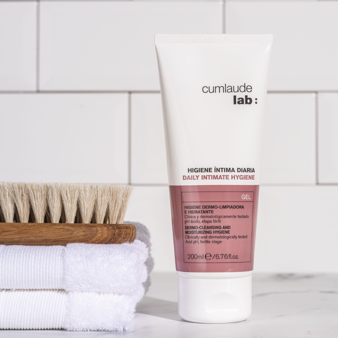 CUMLAUDE Gel Intime Diaria 200ml – nettoyant doux pour hygiène quotidienne sur laparadulac.com, parapharmacie Tunisie pour confort intime.
