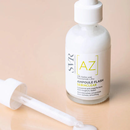 SVR Sebiaclear Ampoule Flash – Soin anti-boutons express pour peaux grasses – Disponible sur La Para du Lac, parapharmacie en ligne N°1 en Tunisie.