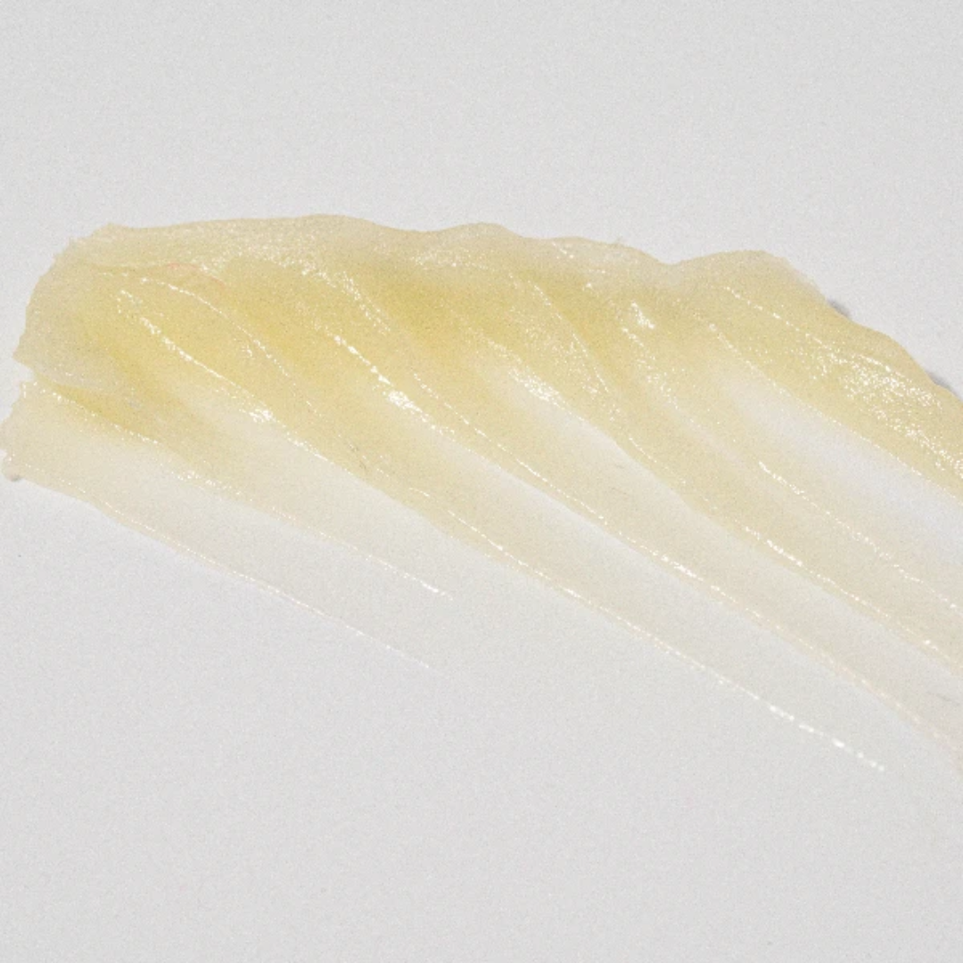 Soin lèvres exfoliant et hydratant K‑REINE goût cerise, fraise ou vanille – disponible sur laparadulac.com, parapharmacie Tunisie


