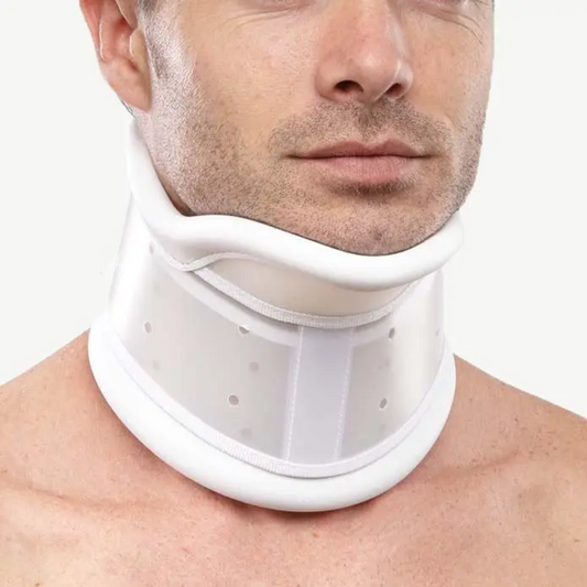 Collier cervical rigide DONJOY C3 T2 avec appui mentonnier, immobilisation renforcée disponible sur laparadulac.com, parapharmacie Tunisie.