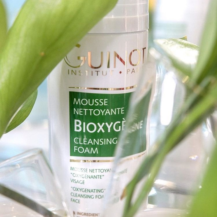 GUINOT Mousse Bioxygène – mousse nettoyante visage oxygénante, soin purifiant et hydratant, cosmétique française Guinot, parapharmacie en ligne Tunisie, produits de beauté anti-pollution et anti-âge, soins visage professionnels, acheter Guinot Tunisie sur laparadulac.com