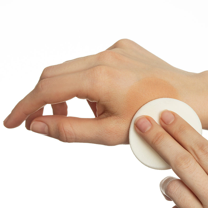 HELIOCARE 360 Oil-Free Compact SPF 50+ – fond de teint solaire sans huile – disponible sur laparadulac.com, parapharmacie en Tunisie