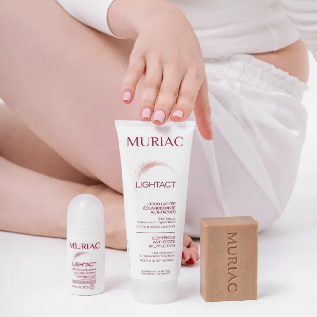 Lotion éclaircissante MURIAC Lightact 200 ml pour zones sensibles, disponible sur laparadulac.com, idéale pour atténuer les taches brunes et unifier le teint – parapharmacie Tunisie – soin éclaircissant corps et zones intimes.