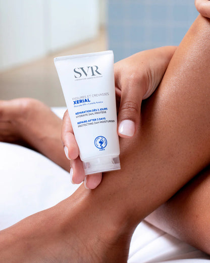 SVR Xerial Fissures & Crevasses – Crème réparatrice pour pieds abîmés et talons fendillés – Disponible sur La Para du Lac, parapharmacie en ligne N°1 en Tunisie.