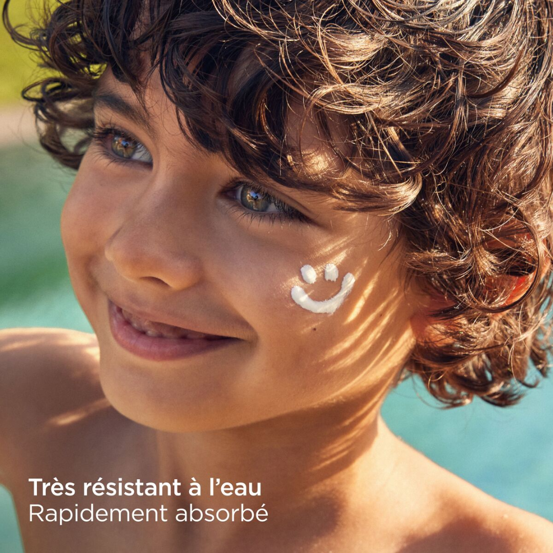 Crème solaire bébé ISDIN Mineral SPF50 disponible sur Laparadulac Parapharmacie Tunisie – haute protection minérale dès 6 mois.

