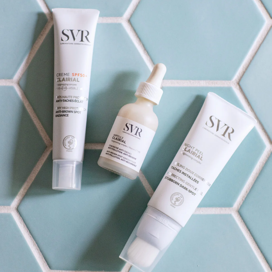 SVR CLAIRIAL Night Peel | Soin Peeling Nuit Anti-Taches & Éclat

Révélez un teint plus uniforme et lumineux avec SVR CLAIRIAL Night Peel. Sa formule enrichie en complexe dépigmentant et acide lactique exfolie en douceur, atténue les taches brunes et booste l’éclat dès la première nuit. Idéal pour tous types de peaux sujettes aux taches pigmentaires.

🛒 Disponible sur laparadulac.com, votre parapharmacie en Tunisie au meilleur prix ! 🚀