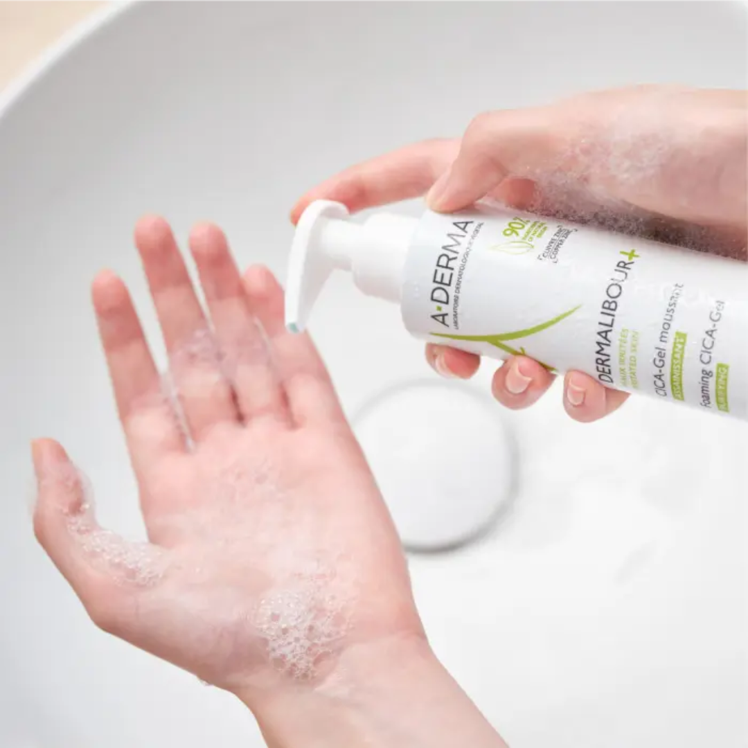 Gel moussant Dermalibour+ A-DERMA 200ml, nettoyant ultra-doux pour peaux irritées sur laparadulac.com, parapharmacie Tunisie.