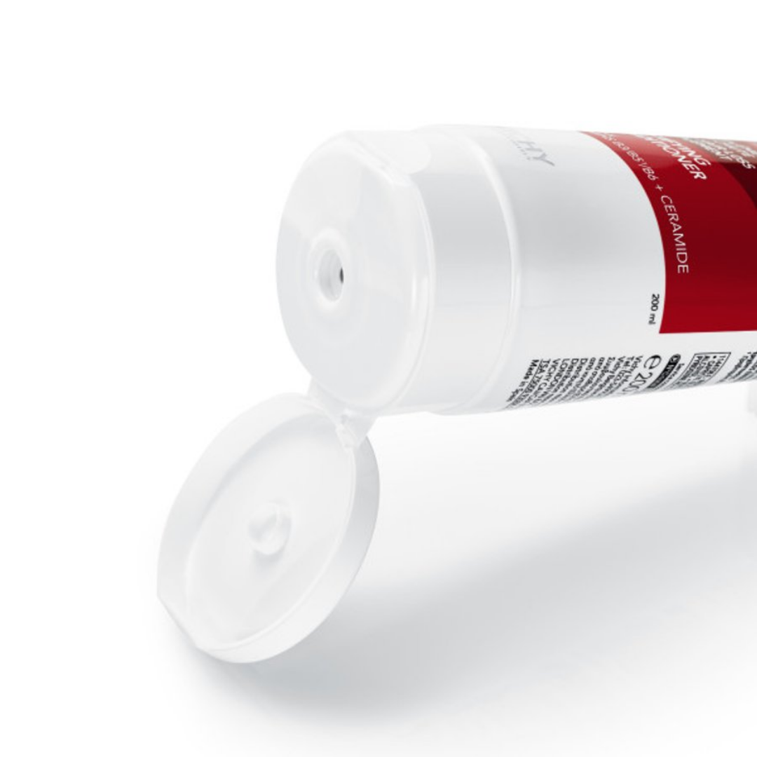 Après-shampooing fortifiant Dercos Vichy disponible sur laparadulac.com, parapharmacie Tunisie pour cheveux affaiblis à Tunis.

