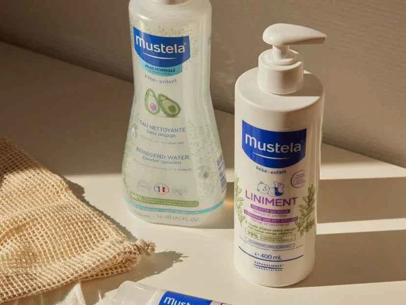 Mustela Eau Nettoyante 500ml et Liniment 400ml pour bébé, sans rinçage, peaux sensibles | La Para Du Lac