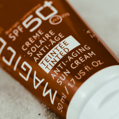 Formule protectrice haute performance de la crème solaire Magiclear SPF 50+ PA+++.
