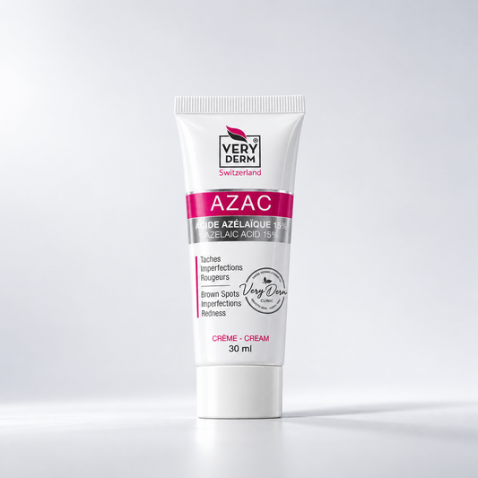 Vue de face du tube de crème AZAC Very Derm 30ml à l'acide azélaïque 15% pour les taches, imperfections et rougeurs